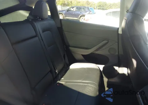 2023 Tesla Model Y Awd/Long Range Dual Motor All-Wheel Drive from USA, damaged, VIN 7SAYGDEE2PA191605